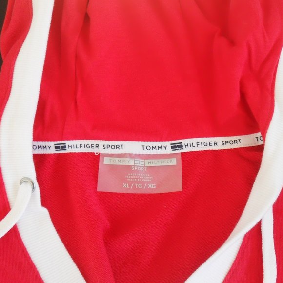 Tommy Hilfiger XL Red Sport Fitness Sweatshirt - Picture 7 of 9